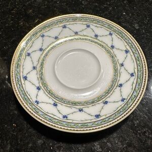 ✨ Vintage Raynaud Limoges "L'Allee Du Roy" Lave-Vaisselle Saucer ✨